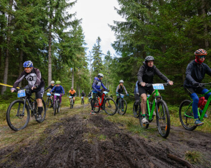 11. Rowerowy Bieg Piastów – sport, emocje i pomoc innym w sercu Gór Izerskich