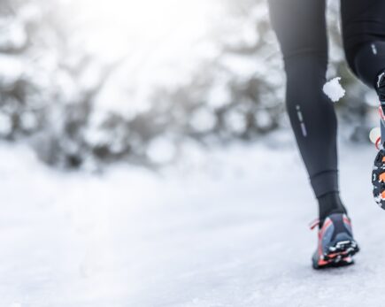 Sprzęt, który robi różnicę. Jak przygotować się do zimowego ruchu