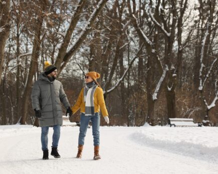 Zimowy spacer. Najprostszy spos&oacute;b na&nbsp;zdrowie, energię i&hellip; spok&oacute;j