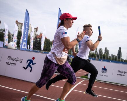Ruch, rozmowa, wsparcie. Jak aktywność może wspierać zdrowie psychiczne